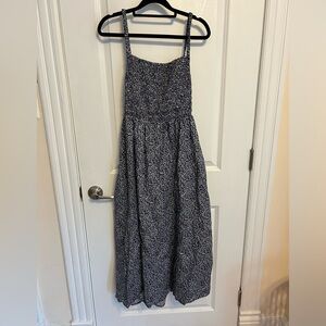 Navy and white old navy sun dress